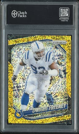 2025 Panini Prizm Dwight Freeney #120 Gold Sparkle /24
