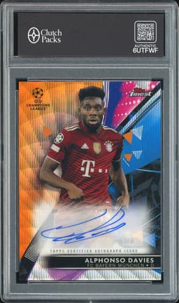 2021-22 Topps Finest UEFA Champions League Alphonso Davies #BA-AD Orange Wave Refractor Autograph /25