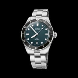 Oris Divers Date 39mm - Blue on Bracelet