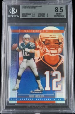 2004 Tom Brady #100 Fleer Showcase BGS 8.5