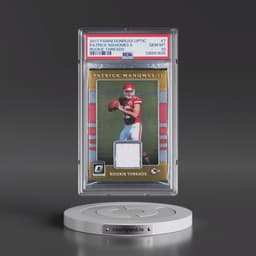 2017 Panini Donruss Optic Rookie Threads #7 Patrick Mahomes II (PSA 10 GEM MINT)
