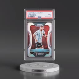 2022 Panini Prizm World Cup Qatar #7 Lionel Messi - Silver Prizm (PSA 9 MINT)