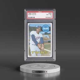 1969 Topps #600 Tony Oliva (PSA 8 NM-MT)