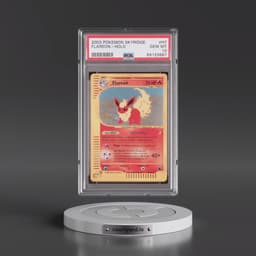 2003 Pokémon Skyridge #H7 Flareon - Holo (PSA 10 GEM MINT)