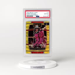 2022 Panini Select WWE #72 Macho Man Randy Savage - Gold Wave Prizm (PSA 10 GEM MINT)