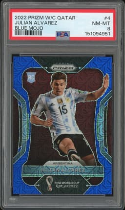 2022 Panini Prizm FIFA World Cup Qatar 2022 Julián Álvarez #4 Blue Mojo /75 PSA 8