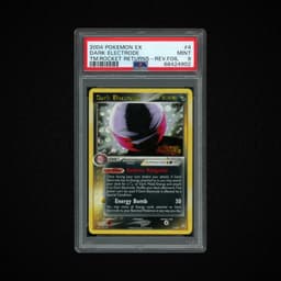 2004 EX Team Rocket Returns Dark Electrode #4 PSA 9