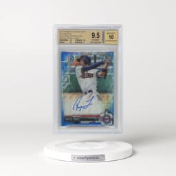 2017 Bowman Draft Chrome Draft Picks Autographs #CDARL Royce Lewis - Blue Wave Refractor (BGS 9.5 GEM MINT)