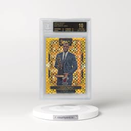 2016 Panini Select #290 LeBron James - Gold Prizm (BGS 10 PRISTINE)