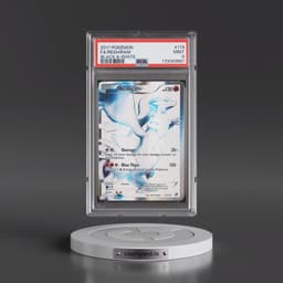 2011 Pokémon Black & White #113 Reshiram - Full Art (PSA 9 MINT)