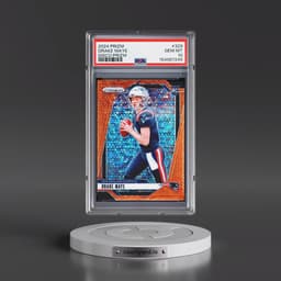 2024 Panini Prizm #329 Drake Maye - Disco Prizm (PSA 10 GEM MINT)