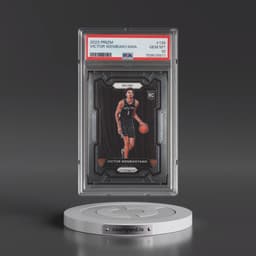 2023 Panini Prizm #136 Victor Wembanyama (PSA 10 GEM MINT)