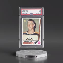 1969 Topps #24 Bobby Orr (PSA 7 NM)