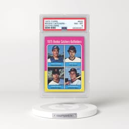 1975 Topps #620 Rookie Catchers-Outfielders (PSA 8 NM-MT)