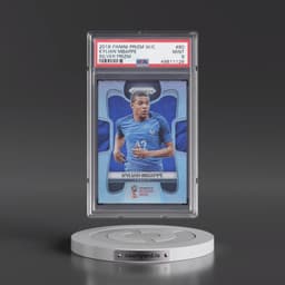 2018 Panini Prizm World Cup #80 Kylian Mbappe - Silver Prizm (PSA 9 MINT)