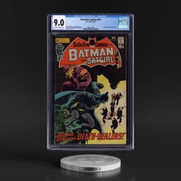 Detective Comics #411 CGC 9.0 Off-white to White Pages (DC Comics, 5/71) - Universal