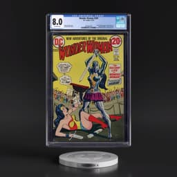 Wonder Woman #204 CGC 8.0 Off-white Pages (DC Comics, 1-2/73) - Universal