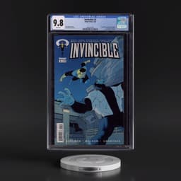 Invincible #2 CGC 9.8 White Pages (Image Comics, 2/03) - Universal